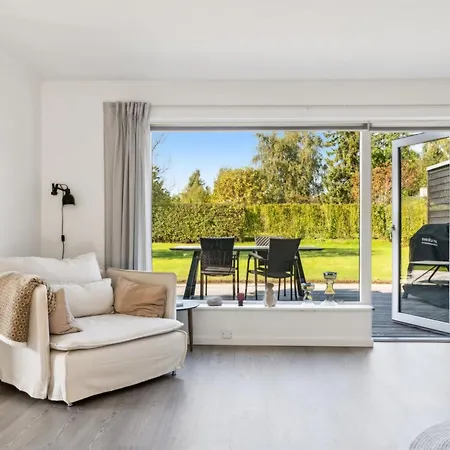 Frede - 1km From The Sea By Interhome *